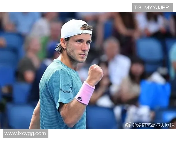 英超黄秀英独家揭秘网球技巧与心得分享助你提升球技