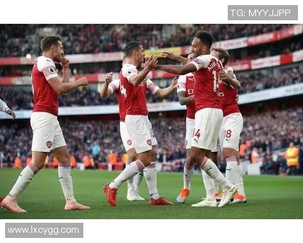 英超足球评论分析成都足球队边路渗透的优势与不足之处