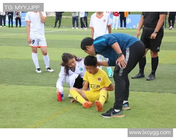 体育实时数据探寻黄娜的足球旅程与人生哲学深度对话之旅