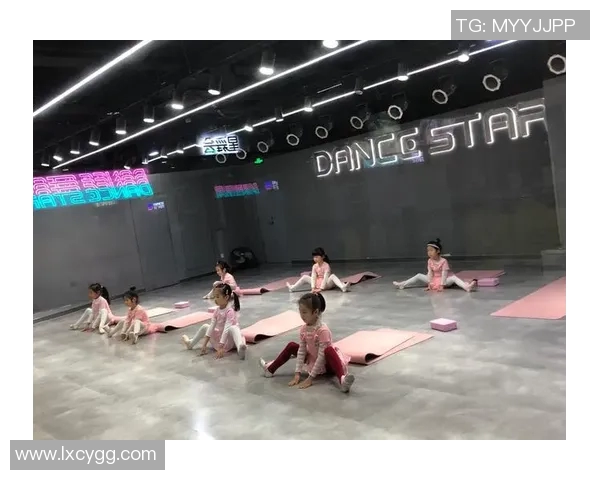 运动数据李强独家分享街舞心得与技巧助你舞出自信与风采